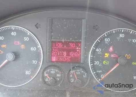 2009 Volkswagen Jetta S z USA, uszkodzony, nr VIN 3VWJZ71K09M089563